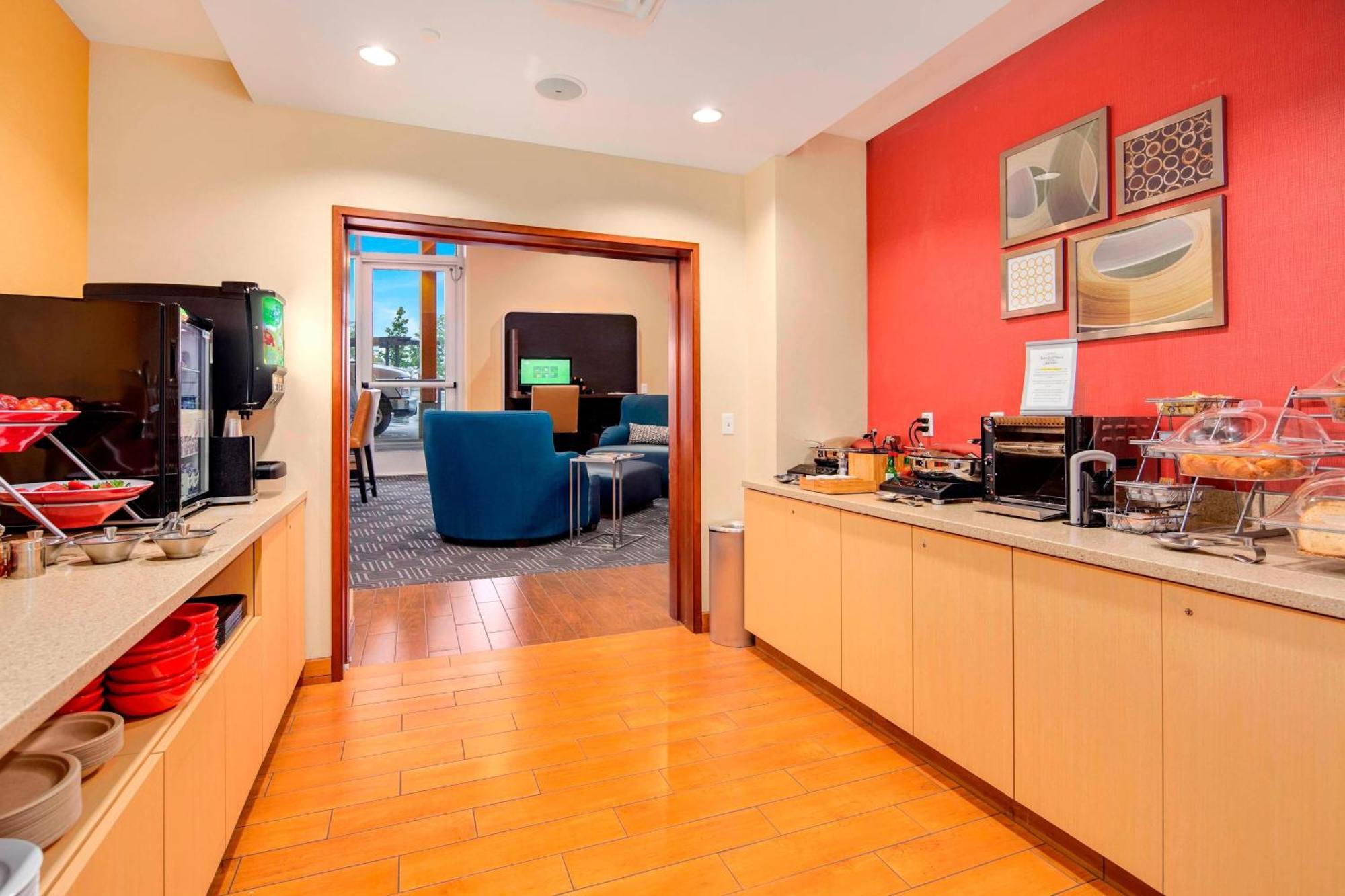 Towneplace Suites By Marriott Bellingham Exterior foto
